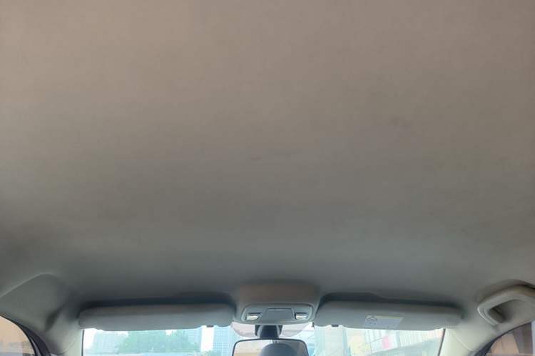 Used Geely Auto Vision 2018 1.5L Manual Happiness Edition Headliner