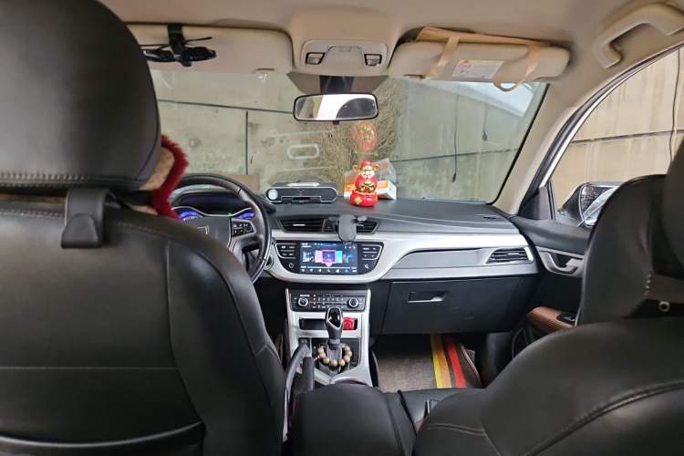 Used Geely Auto Vision 2018 1.5L Automatic Happiness Edition Headliner