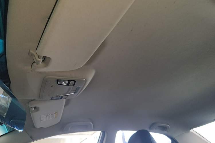 Used Geely Auto Vision 2018 1.5L Automatic Happiness Edition Headliner