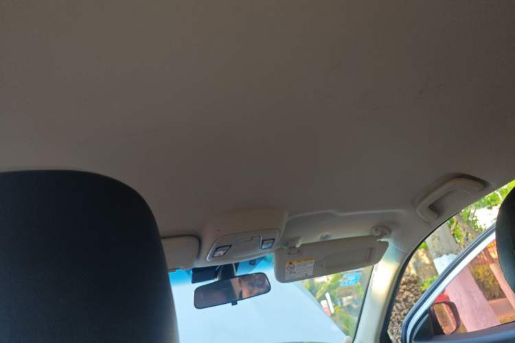 Used Geely Auto Vision 2018 1.5L Automatic Happiness Edition Headliner