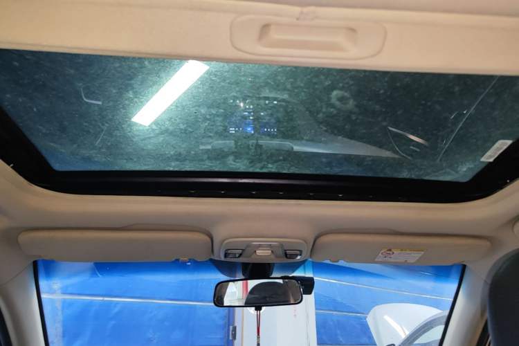 Used Geely Auto Vision 2018 1.5L Manual Happiness Edition Headliner