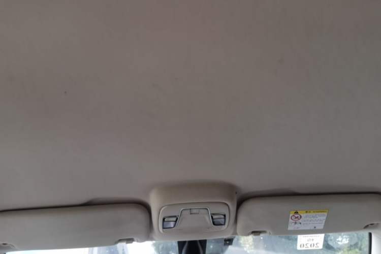 Used Geely Auto Vision 2018 1.5L Automatic Happiness Edition Headliner