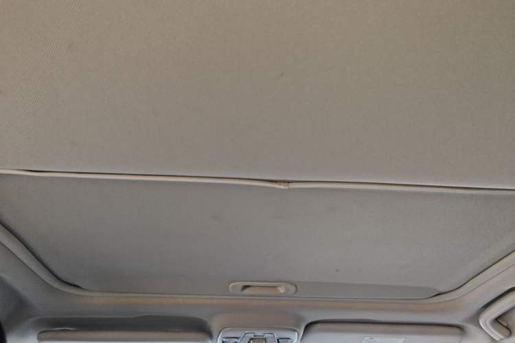 Used Geely Auto Vision 2018 1.5L Manual Happiness Edition Headliner