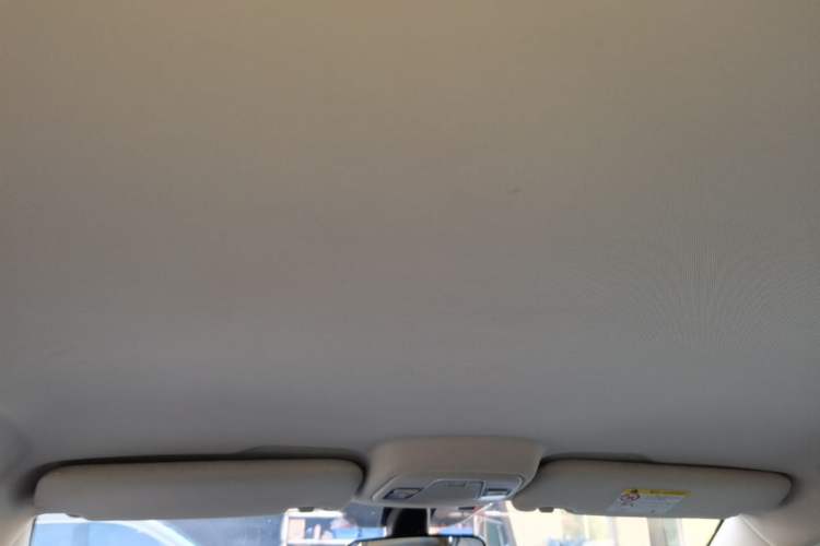 Used Geely Auto Vision 2018 1.5L Manual Happiness Edition Headliner