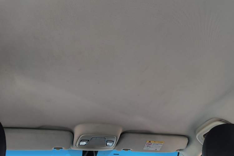Used Geely Auto Vision 2018 1.5L Manual Happiness Edition Headliner