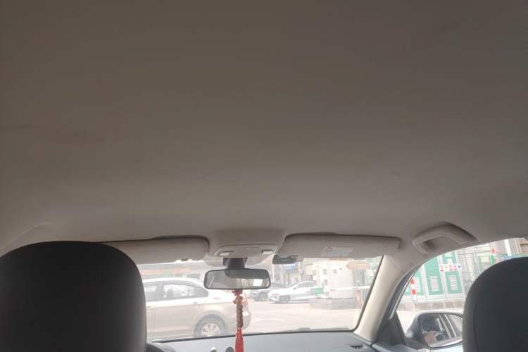 Used Geely Auto Vision 2018 1.5L Manual Happiness Edition Headliner
