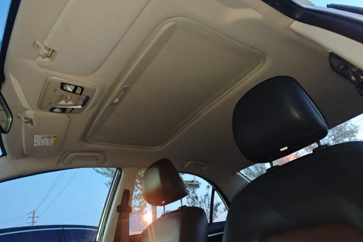 Used Geely Auto Vision 2018 1.5L Automatic Prestige Model Headliner