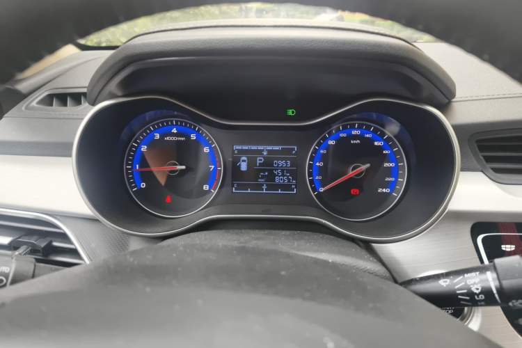 Used Geely Auto Vision 2018 1.5L Automatic Prestige Model Instrument Cluster