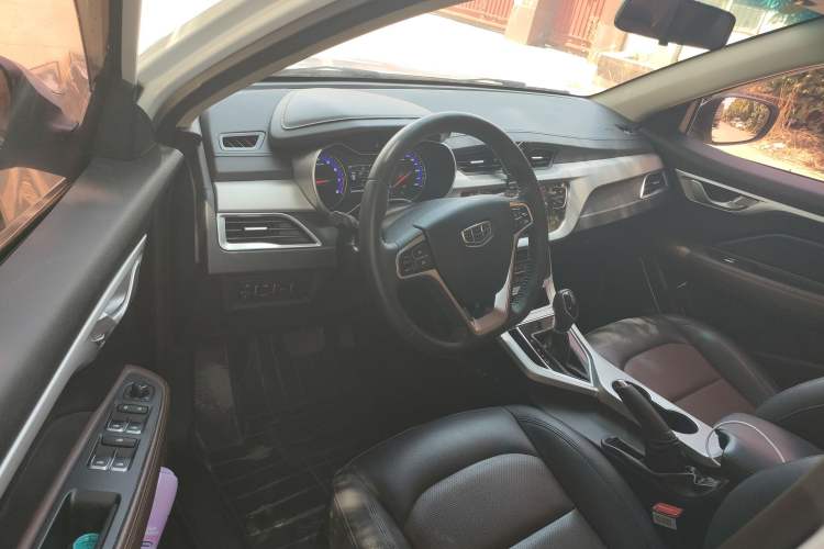 Used Geely Auto Vision 2018 1.5L Automatic Happiness Edition Interior 1