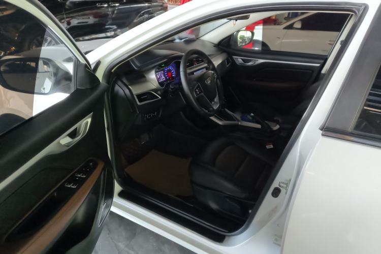 Used Geely Auto Vision 2018 1.5L Automatic Prestige Model Interior 1