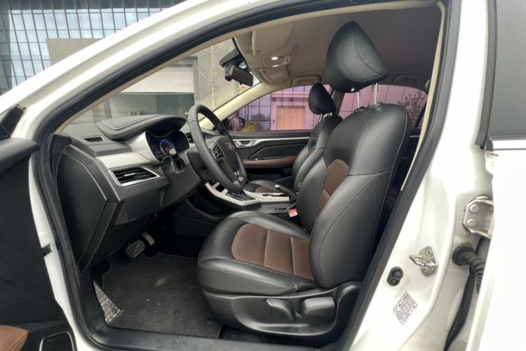 Used Geely Auto Vision 2018 1.5L Automatic Happiness Edition Interior 1