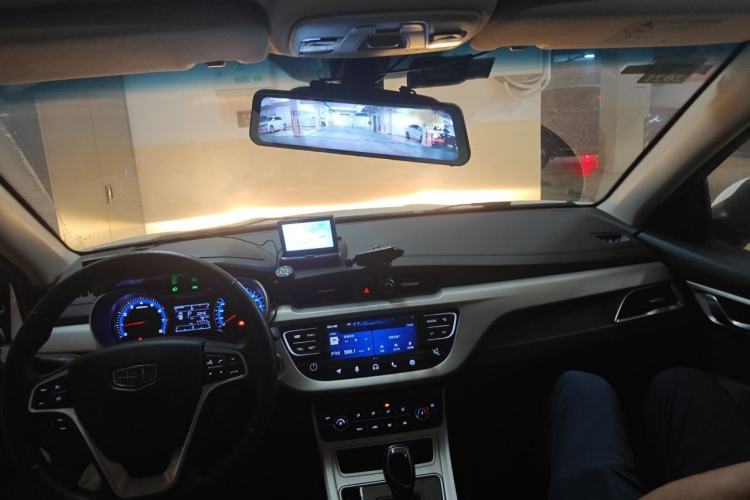 Used Geely Auto Vision 2018 1.5L Automatic Happiness Edition Interior 2