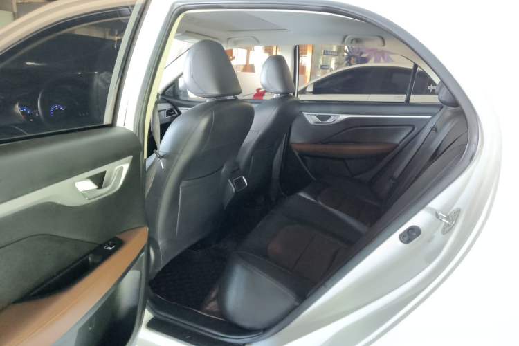 Used Geely Auto Vision 2018 1.5L Automatic Prestige Model Interior 3