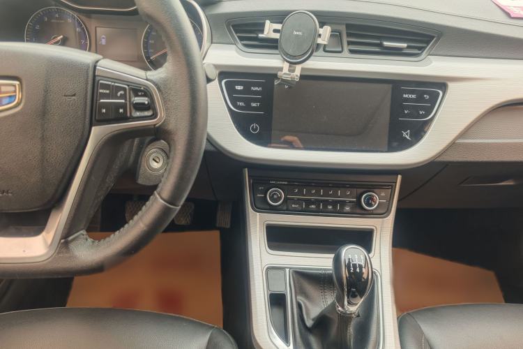 Used Geely Auto Vision 2018 1.5L Manual Happiness Edition Interior 3