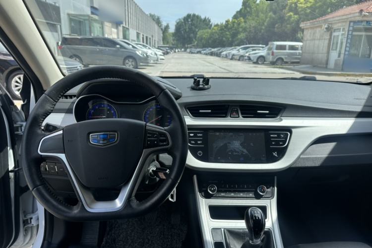 Used Geely Auto Vision 2018 1.5L Manual Happiness Edition Interior 5