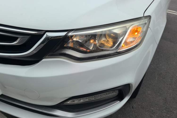 Used Geely Auto Vision 2018 1.5L Automatic Happiness Edition Left Front Headlight