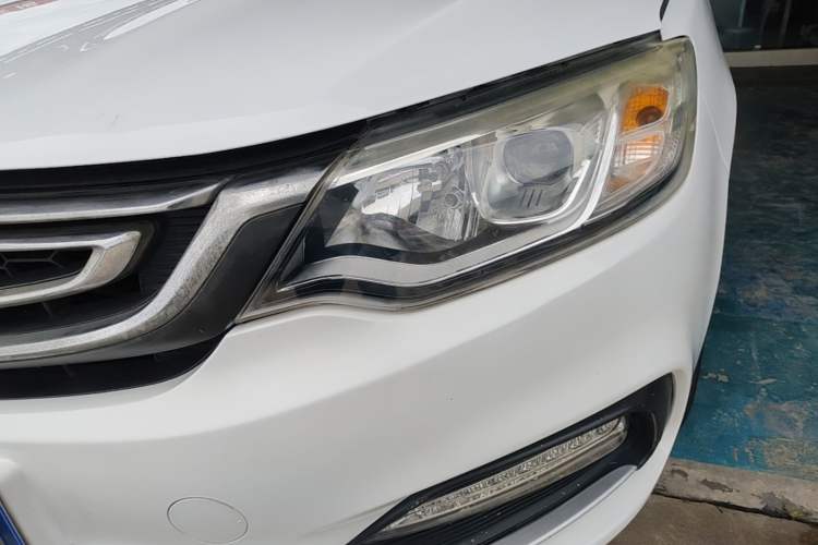 Used Geely Auto Vision 2018 1.5L Automatic Happiness Edition Left Front Headlight