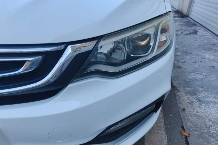 Used Geely Auto Vision 2018 1.5L Automatic Prestige Model Left Front Headlight