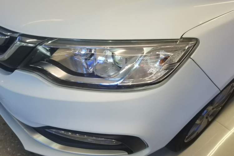 Used Geely Auto Vision 2018 1.5L Automatic Happiness Edition Left Front Headlight