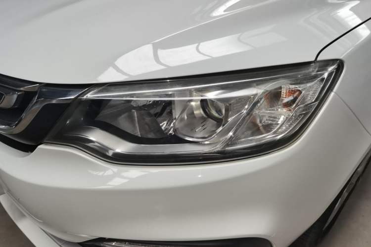 Used Geely Auto Vision 2018 1.5L Automatic Prestige Model Left Front Headlight