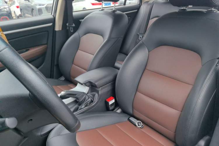 Used Geely Auto Vision 2018 1.5L Automatic Happiness Edition Left Front Seat
