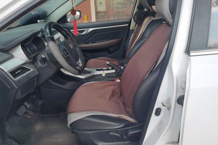 Used Geely Auto Vision 2018 1.5L Automatic Happiness Edition Left Front Seat