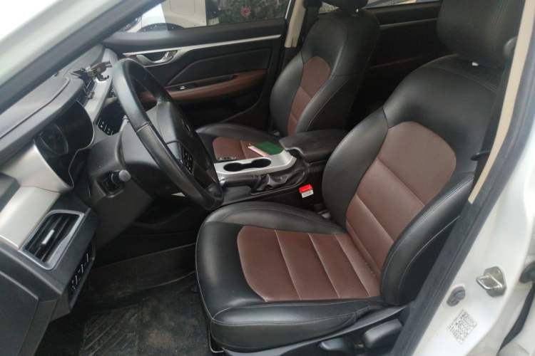 Used Geely Auto Vision 2018 1.5L Automatic Happiness Edition Left Front Seat