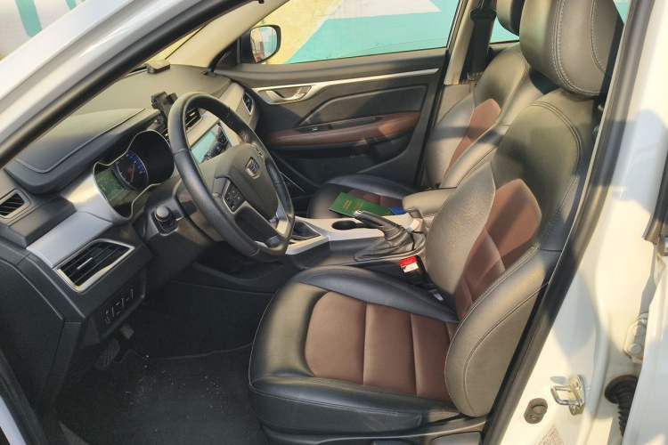 Used Geely Auto Vision 2018 1.5L Automatic Happiness Edition Left Front Seat