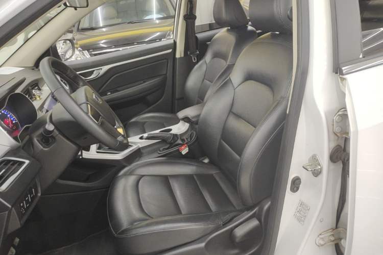 Used Geely Auto Vision 2018 1.5L Manual Happiness Edition Left Front Seat
