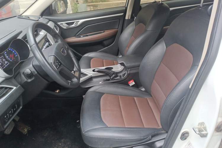 Used Geely Auto Vision 2018 1.5L Automatic Happiness Edition Left Front Seat