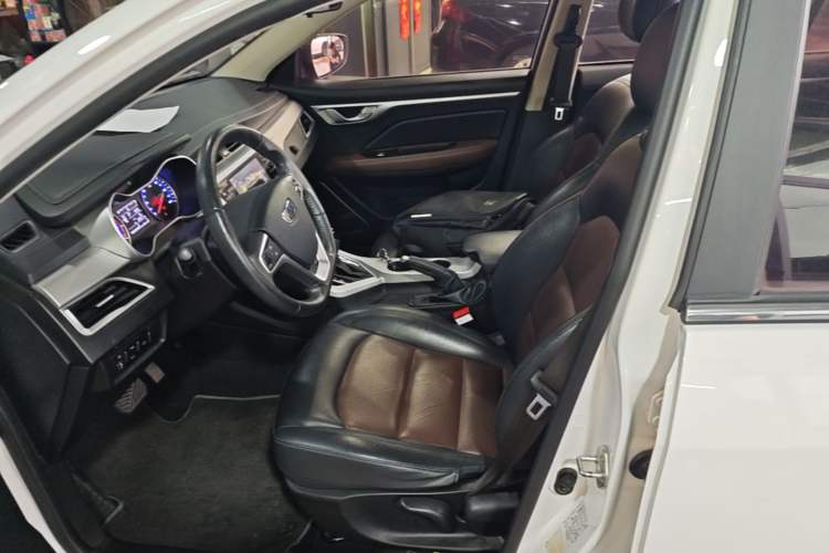 Used Geely Auto Vision 2018 1.5L Automatic Happiness Edition Left Front Seat