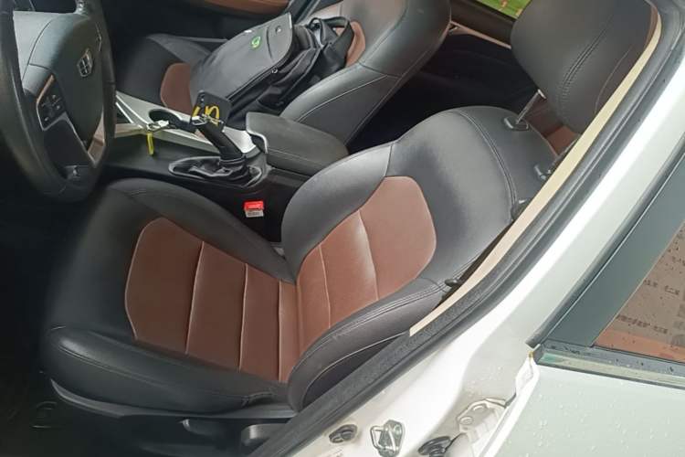 Used Geely Auto Vision 2018 1.5L Automatic Happiness Edition Left Front Seat