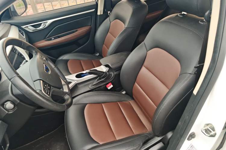 Used Geely Auto Vision 2018 1.5L Automatic Happiness Edition Left Front Seat