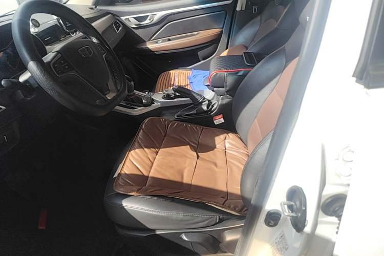 Used Geely Auto Vision 2018 1.5L Automatic Happiness Edition Left Front Seat