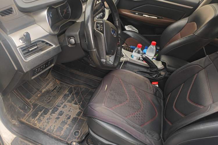 Used Geely Auto Vision 2018 1.5L Automatic Happiness Edition Left Front Seat