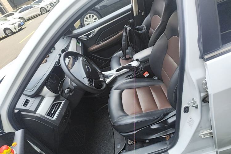 Used Geely Auto Vision 2018 1.5L Automatic Happiness Edition Left Front Seat