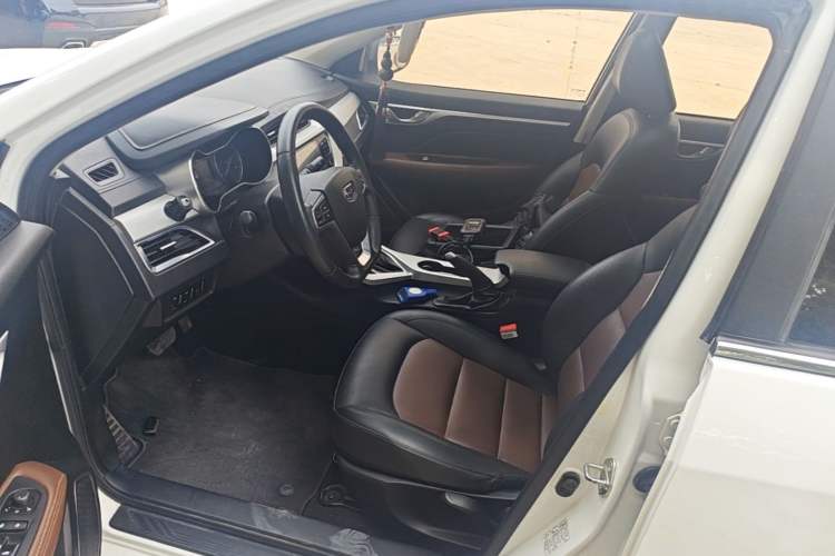 Used Geely Auto Vision 2018 1.5L Automatic Happiness Edition Left Front Seat