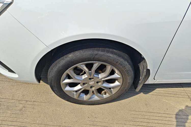Used Geely Auto Vision 2018 1.5L Automatic Happiness Edition Left Front Wheel Hub