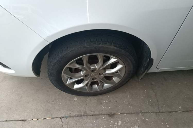 Used Geely Auto Vision 2018 1.5L Manual Happiness Edition Left Front Wheel Hub