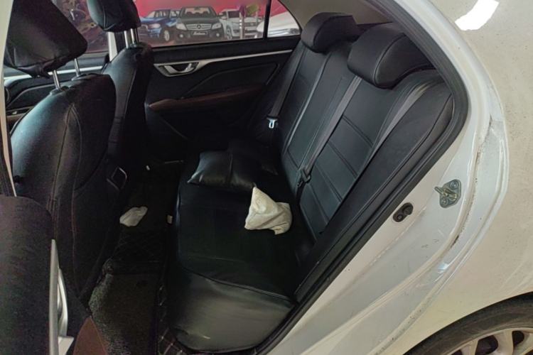 Used Geely Auto Vision 2018 1.5L Automatic Happiness Edition Left Rear Seat