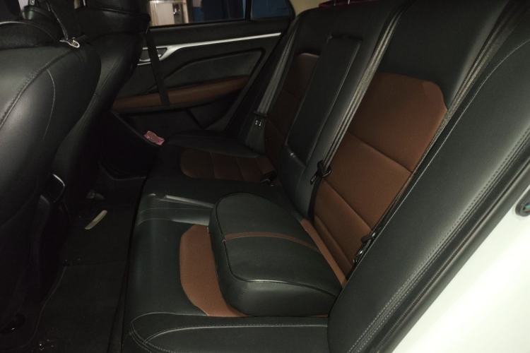 Used Geely Auto Vision 2018 1.5L Automatic Happiness Edition Left Rear Seat