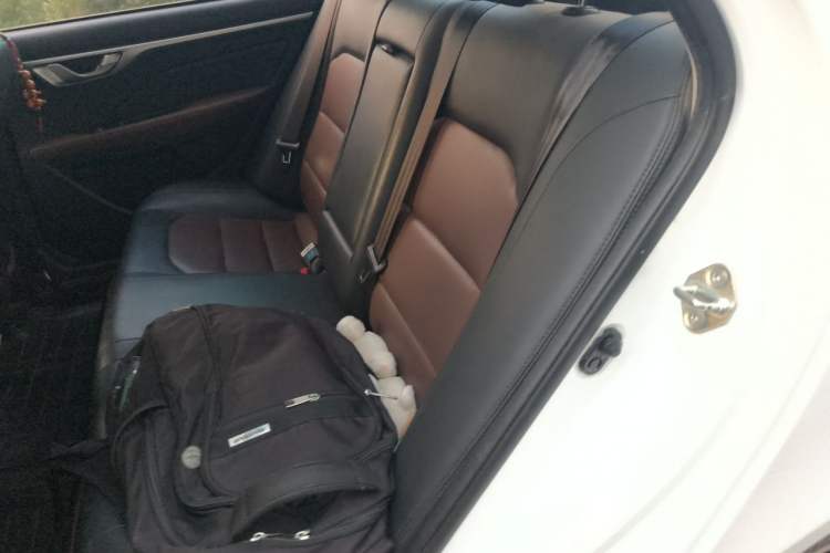 Used Geely Auto Vision 2018 1.5L Automatic Happiness Edition Left Rear Seat