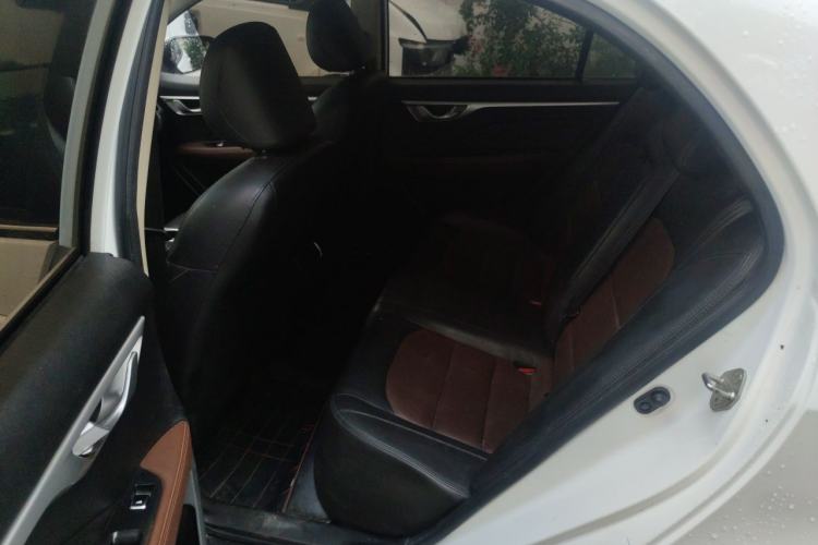 Used Geely Auto Vision 2018 1.5L Automatic Happiness Edition Left Rear Seat