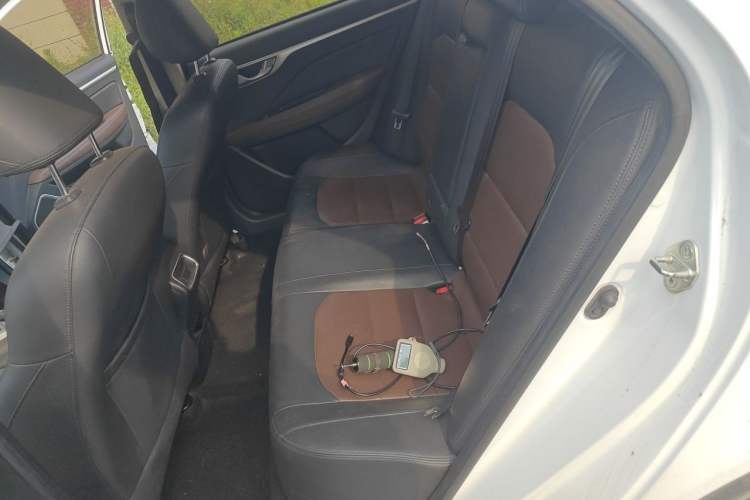 Used Geely Auto Vision 2018 1.5L Automatic Happiness Edition Left Rear Seat