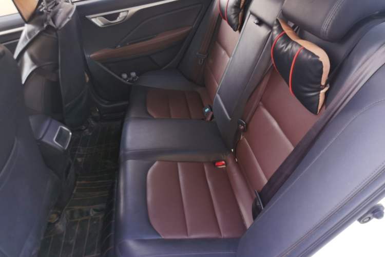 Used Geely Auto Vision 2018 1.5L Automatic Happiness Edition Left Rear Seat