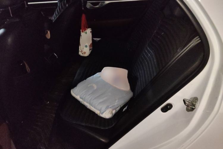 Used Geely Auto Vision 2018 1.5L Automatic Happiness Edition Left Rear Seat