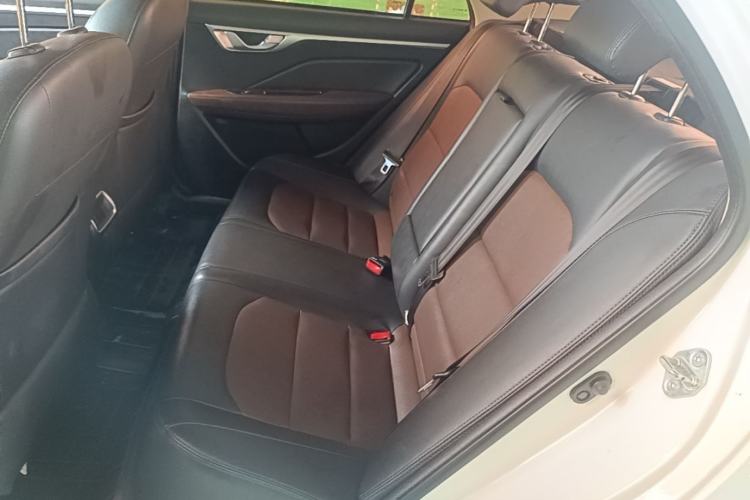 Used Geely Auto Vision 2018 1.5L Automatic Happiness Edition Left Rear Seat