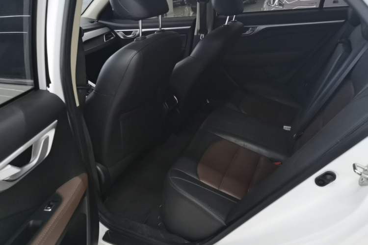 Used Geely Auto Vision 2018 1.5L Automatic Happiness Edition Left Rear Seat