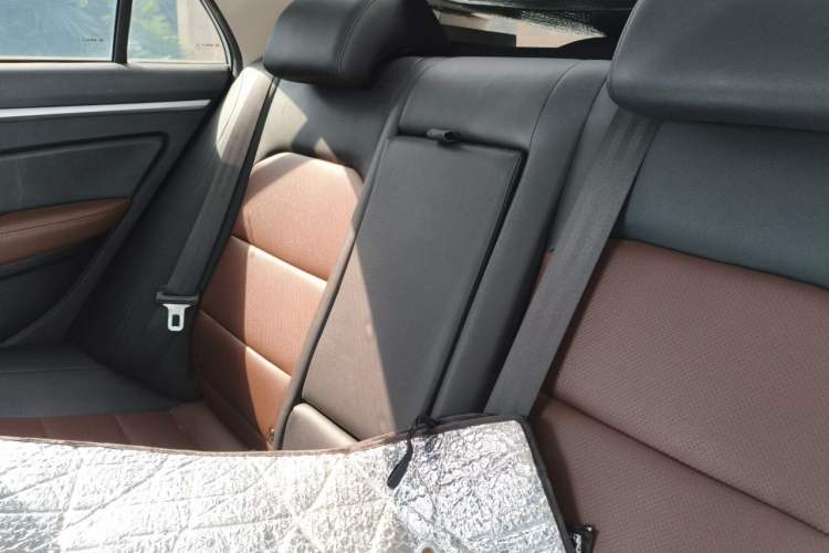 Used Geely Auto Vision 2018 1.5L Automatic Happiness Edition Left Rear Seat