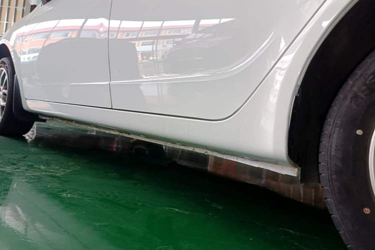 Used Geely Auto Vision 2018 1.5L Manual Happiness Edition Left Side Sill